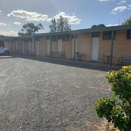 Hopetoun Community Hotel Motel Exterior photo
